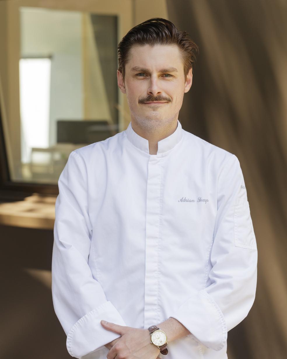 Portrait von  Adrian Semp